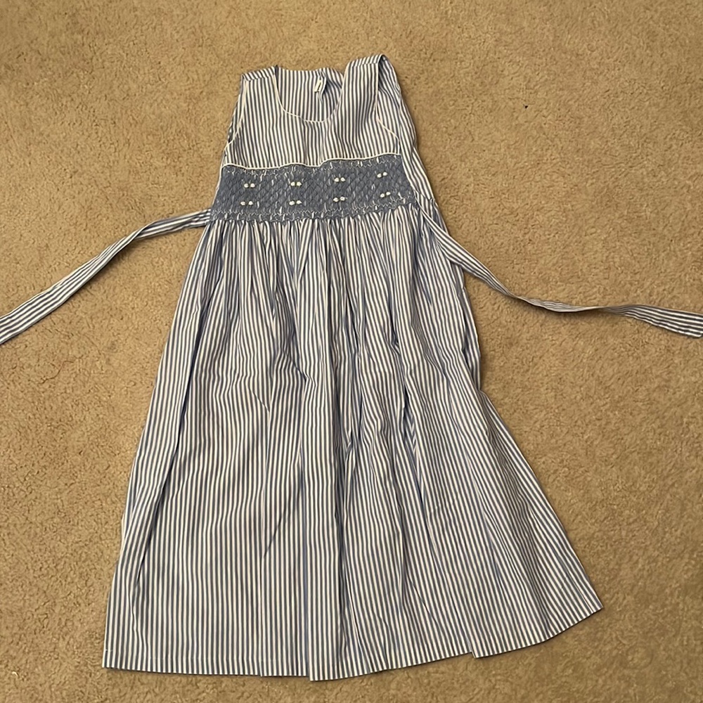 French brand Brodé Main Madagascar; size 10 in teen girls; blue and white